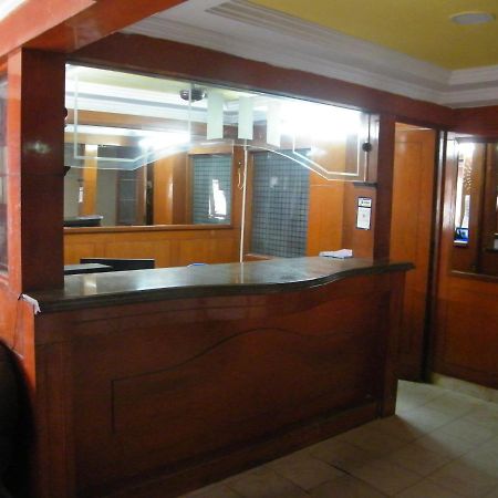 Hotel The White House Residency Chennai Exterior foto
